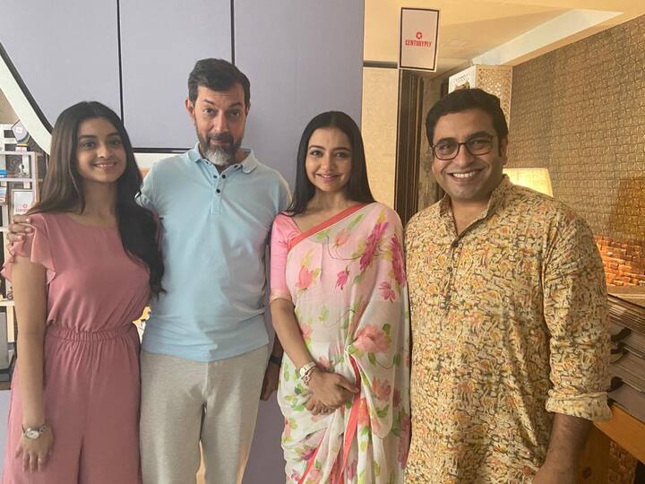 প্রথমবার রজত কপূরের সঙ্গে অ্যাড শ্যুট করলেন অভিনেত্রী দর্শনা বণিক। বলিউডের কারও সঙ্গে এটাই তাঁর প্রথম কাজ।