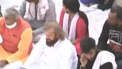 Political leaders gather to join tribute meeting for Rinku Sharma