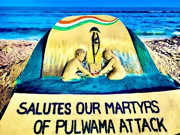 Pulwama Attack 2nd Anniversary: ਪੁਲਵਾਮਾ ਹਮਲੇ ਦੀ ਦੂਜੀ ਵਰ੍ਹੇਗੰਢ 'ਤੇ ਸ਼ਹੀਦਾਂ ਨੂੰ ਸ਼ਰਧਾਂਜਲੀ, 40 ਜਵਾਨ ਹੋਏ ਸੀ ਸ਼ਹੀਦ