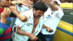 Left Front Protest Update: বাম যুব নেতার মৃত্যু, মৌলালিতে SFI-DYFI সমর্থকদের প্রতিবাদ কর্মসূচি ঘিরে ধুন্ধুমার, ছিঁড়ল পুলিশের উর্দি