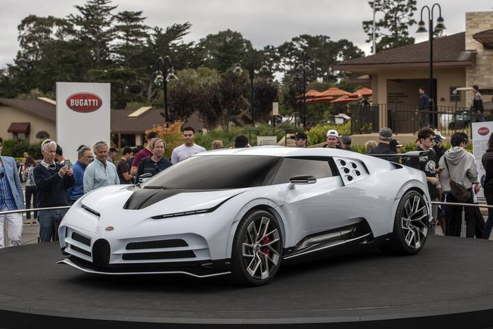 Bugatti Centodieci: ਬੁਗਾਟੀ ਦੀ ਇਹ ਕਾਰ ਦੁਨੀਆ ਦੀ ਚੌਥੀ ਸਭ ਤੋਂ ਵੱਧ ਮਹਿੰਗੀ ਕਾਰ ਹੈ। ਇਸ ਦੀ ਕੀਮਤ 64 ਕਰੋੜ ਰੁਪਏ ਹੈ। ਇਸ ਕਾਰ ਦਾ ਡਿਜ਼ਾਈਨ ਤੇ ਫ਼ੀਚਰਜ਼ ਬਹੁਤ ਸ਼ਾਨਦਾਰ ਹਨ। ਇਸ ਨੂੰ ਦੁਨੀਆ ਦੀ ਸਭ ਤੋਂ ਤੇਜ਼ ਤੇ ਅਸਾਧਾਰਣ ਕਾਰ ਮੰਨਿਆ ਜਾਂਦਾ ਹੈ। ਇਸ ਦੀ ਟੌਪ ਸਪੀਡ 420 ਕਿਲੋਮੀਟਰ ਪ੍ਰਤੀ ਘੰਟਾ ਹੈ। ਅਜਿਹੀਆਂ ਸਿਰਫ਼ 10 ਕਾਰਾਂ ਹੀ ਦੁਨੀਆ ਵਿੱਚ ਤਿਆਰ ਕੀਤੀਆਂ ਜਾਂਦੀਆਂ ਹਨ।