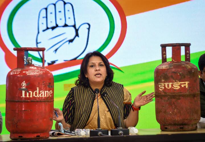 Attacking the government over increased prices of LPG cylinders, Supriya Shrinate said that the Modi government, already determined to do brutality with farmers, has now decided to break the back of every housewife and common man.  