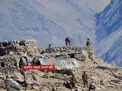 India China Dispute Pics: পূর্ব লাদাখের ফিঙ্গার সেভেন, প্যাংগং থেকে সরতে শুরু করল চিনা সেনা