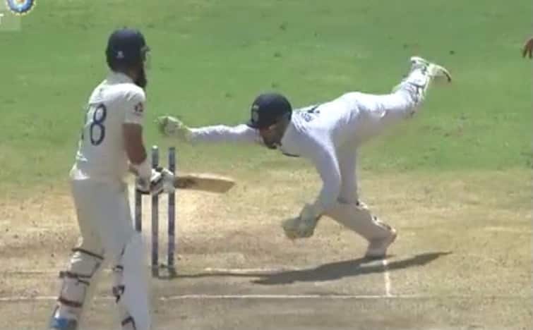 Watch Rishabh Pant’s ‘Spiderman Stumping’ Of Moeen Ali To Win The Game For India Watch Rishabh Pant’s ‘Spiderman Stumping’ Of Moeen Ali To Win The Game For India
