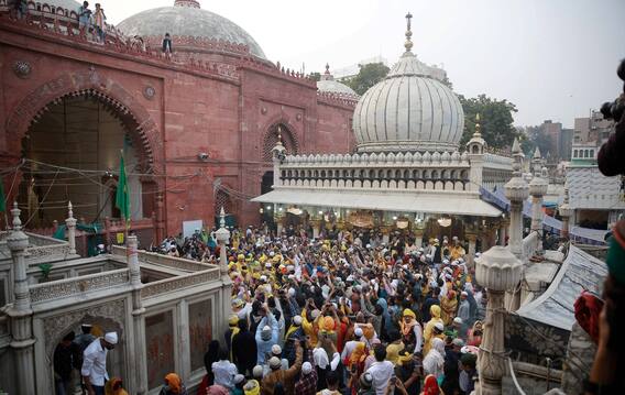 Sufi Basant 2021: Delhi's Harzat Nizamuddin Dargah Celebrates Basant ...