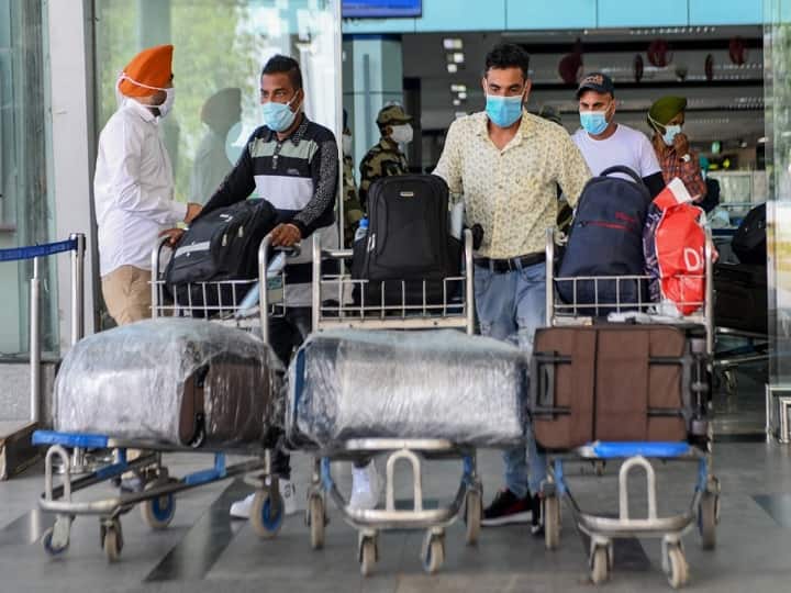 Bengaluru Covid Update Karnataka Imposes Restrictions On Travel From Kerala Check Details Here Bengaluru Cluster Outbreak: Karnataka Imposes Restrictions On Travel From Kerala, International Passengers | Check Details Here