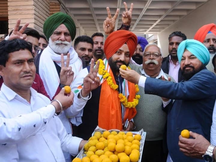 Punjab Municipal Election 2021: Amrinder Singh hails over victory of Congress in Municipal polls Punjab Municipal Election 2021:কৃষক আন্দোলনের মধ্যে পঞ্জাবে পুরভোটে বিপুল জয় কংগ্রেসের, বিরোধীদের কটাক্ষ অমরিন্দরের