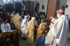 IN PICS: Churchgoers Seen In Masks For Ash Wednesday Mass; Welcoming 40-Day Lent Period