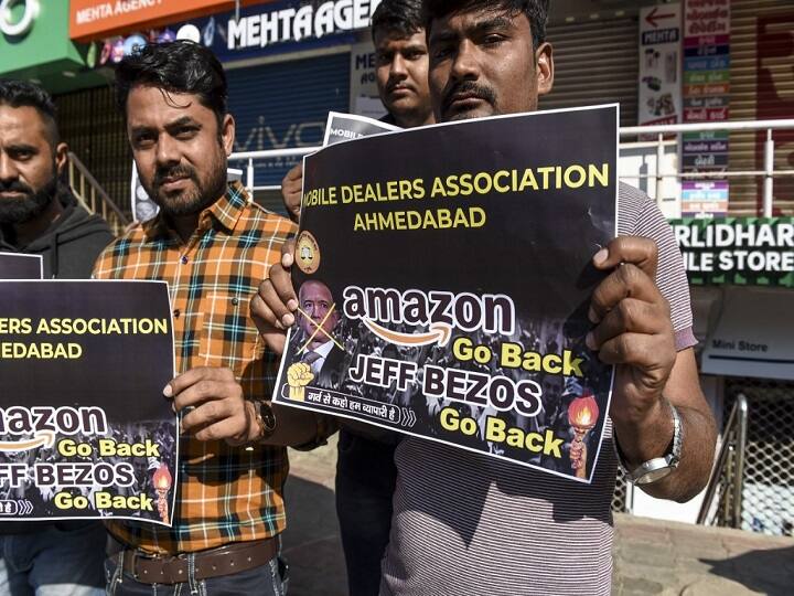 Amazon Favoured Big Sellers On India Platform Reuters Investigates Jeff Bezos Small Retailers Jay Carney Report Amazon Favoured Big Sellers On Its India Platform, Maneuvered Rules To Protect Small Retailers: Report