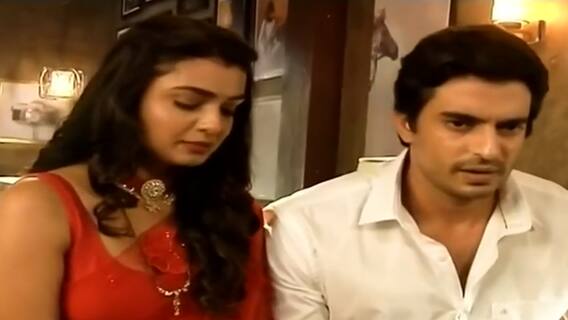 Malini doubts Aditya on V-day in the serial Imlie | Saas Bahu aur Saazish (17.02.2021)