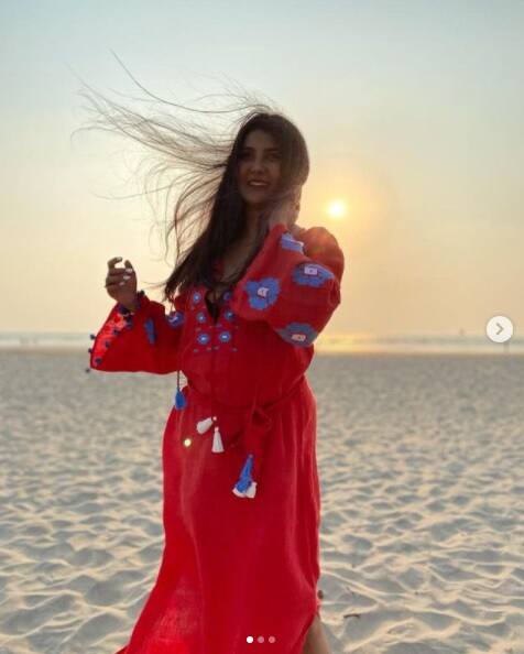 অনেকদিন পরে পাওয়া একটা ছুটি। ভালোবাসার সপ্তাহে গোয়ায় পাড়ি দিয়েছিলেন অভিনেত্রী পার্নো মিত্র। সোশ্যাল মিডিয়ায় শেয়ার করেছিলেন সেই ছবিও।