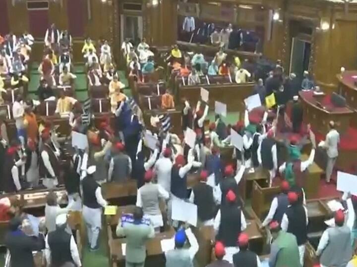 UP Budget Session: BSP Legislators Walk Out Of Assembly Over Unnao Deaths UP Budget Session: BSP Legislators Walk Out Of Assembly Over Unnao Deaths