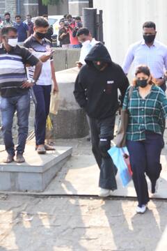 PICS: Shah Rukh Khan's Sister Makes Rare Public Appearance With 'Pathan' Actor In Mumbai