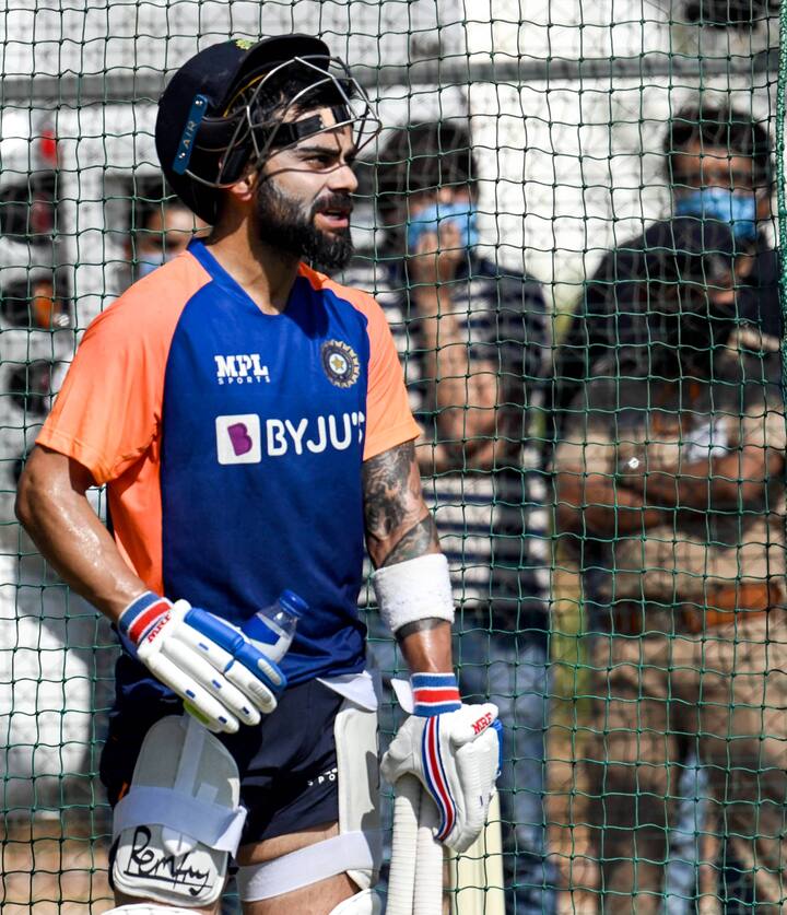 চড়া রোদ, গরমও বেশ। তাও ক্যাপ্টেন কোহলির চড়া মেজাজে অনুশীলনে খামতি নেই। দীর্ঘক্ষণ ধরে নেটে ব্যাটিং অনুশীলন সারলেন বিরাট।