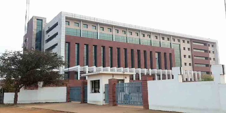 Before the inauguration, the name of Kharagpur IIT Hospital was changed উদ্বোধনের আগেই খড়গপুরে আইআইটির তৈরি হাসপাতালের নাম বদল