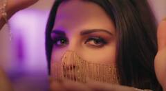 ਹਿਮਾਂਸ਼ੀ ਖੁਰਾਣਾ ਦਾ ਸੁਰਮਾ ਬੋਲੇ ਰਿਲੀਜ਼, ਦੇਖੋ ਵੱਖ-ਵੱਖ ਲੁਕਸ 'ਚ ਹਿਮਾਂਸ਼ੀ ਦੀਆਂ ਇਹ ਤਸਵੀਰਾਂ