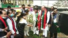 Mother Language Day Pics: গানে, পদযাত্রায়, শ্রদ্ধায় আন্তর্জাতিক মাতৃভাষা দিবস উদযাপন