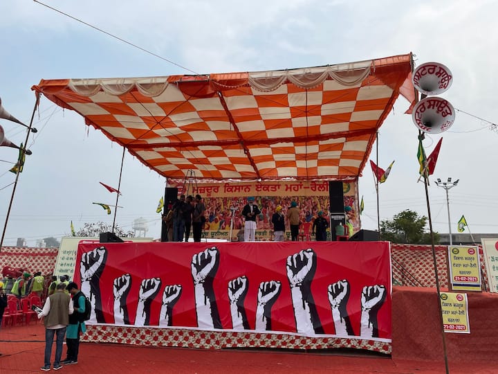ਬਰਨਾਲਾ ਮਹਾ ਰੈਲੀ ਦੀਆਂ ਤਸਵੀਰਾਂ
