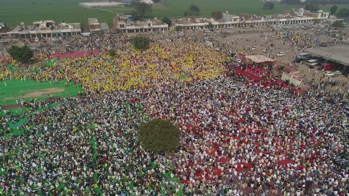 ਉਨ੍ਹਾਂ ਮਹਾ ਰੈਲੀ ਵਿੱਚ ਸ਼ਾਮਲ ਕਿਸਾਨਾਂ ਦੇ ਹੱਥ ਖੜ੍ਹੇ ਕਰਵਾ ਕੇ ਇਸ 'ਤੇ ਉਨ੍ਹਾਂ ਦੀ ਸਹਿਮਤੀ ਲਈ। ਇਸ ਲਈ ਪੰਜਾਬ ਅੰਦਰ ਬੀਜੇਪੀ ਨੂੰ ਹੋਰ ਵੱਡਾ ਝਟਕਾ ਲੱਗ ਸਕਦਾ ਹੈ।
