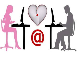 ਡੇਟਿੰਗ ਐਪ ਰਾਹੀਂ ਮਸਾਜ ਦਾ ਲਾਲਚ ਦੇ ਵਿਅਕਤੀ ਤੋਂ ਲੁੱਟੇ 55 ਲੱਖ ਰੁਪਏ