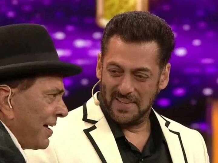 Bigg Boss Dharmendra dance on Jatt Yamla Pagla Deewana Big Boss 'ਚ 'ਜੱਟ ਯਮਲਾ ਪਗਲਾ...' ਗਾ ਗਾ ਨੱਚੇ ਧਰਮਿੰਦਰ