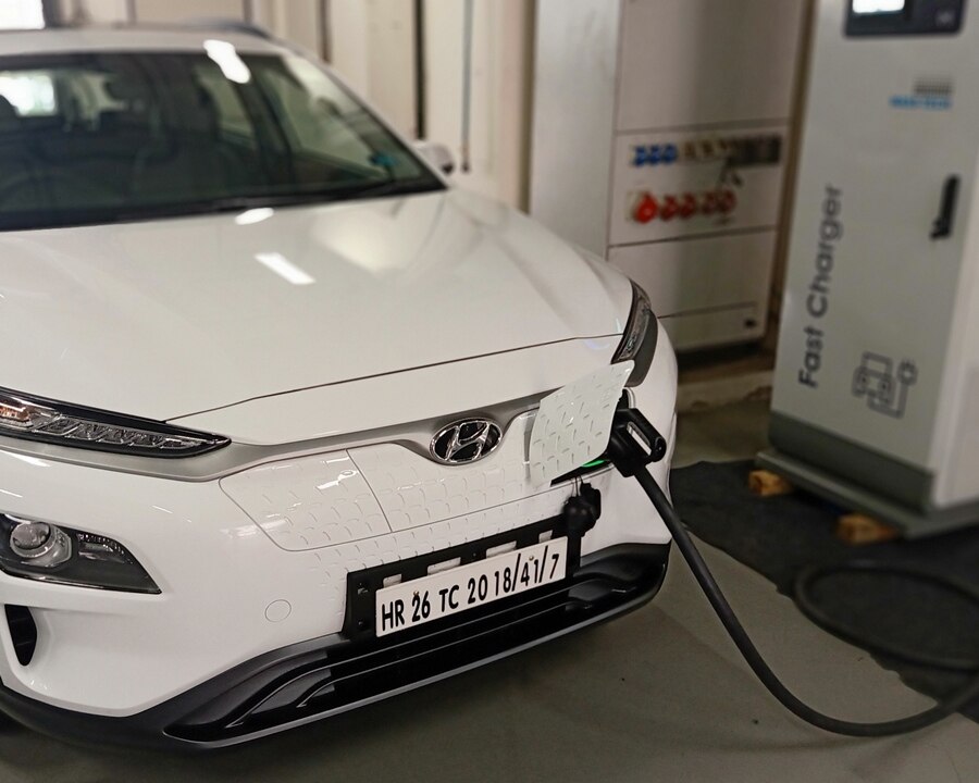 Are Electric Cars The Answer To The Rising Fuel Prices? Full Details Of The EV's In The Indian Market