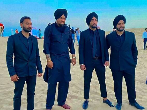 ਦੁਬਈ ਪਹੁੰਚਿਆ ਸਿੱਧੂ ਮੂਸੇਵਾਲਾ, ਰੇਗਿਸਤਾਨ 'ਚ ਜਾਰੀ ਅਗਲੇ ਵੀਡੀਓ ਦਾ ਸ਼ੂਟ ਦੁਬਈ ਪਹੁੰਚਿਆ ਸਿੱਧੂ ਮੂਸੇਵਾਲਾ, ਰੇਗਿਸਤਾਨ 'ਚ ਜਾਰੀ ਅਗਲੇ ਵੀਡੀਓ ਦਾ ਸ਼ੂਟ