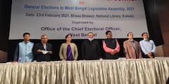 WB Election 2021: ভোটের কাজে না যাওয়ার উপযুক্ত কারণ না থাকলে ভোট কর্মীদের সাসপেন্ড করতে পারে কমিশন
