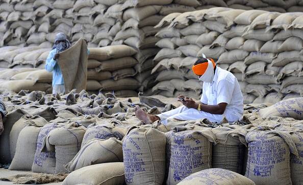 Centre Government Orders Punjab to implement new crop payment system ਕਿਸਾਨ ਅੰਦੋਲਨ 'ਚ ਕੇਂਦਰ ਨੇ ਖੇਡਿਆ ਨਵਾਂ ਦਾਅ, ਪੰਜਾਬ ਨੂੰ ਫਸਲਾਂ ਦੀ ਅਦਾਇਗੀ ਦਾ ਨਵਾਂ ਸਿਸਟਮ ਲਾਗੂ ਕਰਨ ਦਾ ਹੁਕਮ