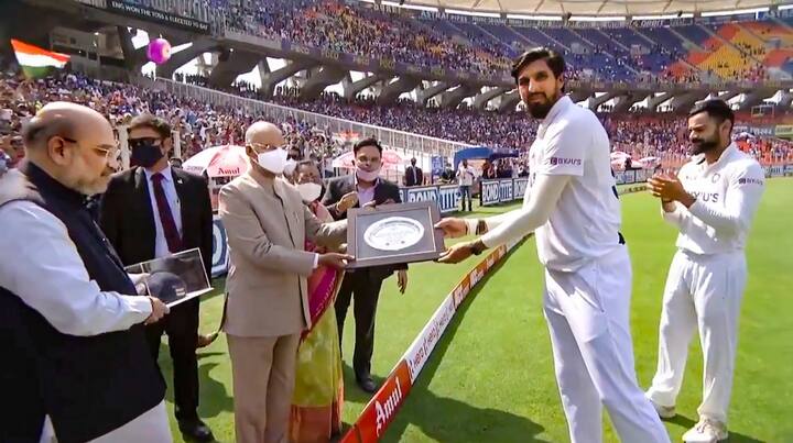 President Ramnath Kovind was also present at the stadium for the inauguration of the new stadium. Before the start of the match, Ishant Sharma was felicitated by the President of India for playing his 100th International Test match. (Photo: PTI)
