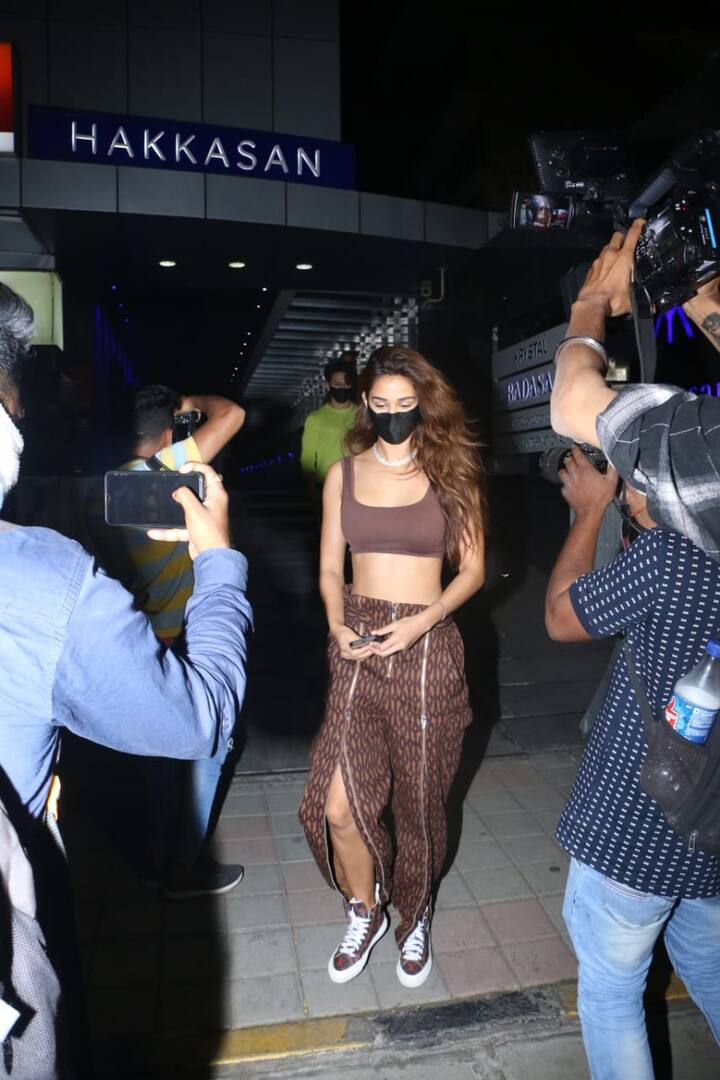 Reportedly, the couple has been dating for a long time now. However, the couple has always denied their relationship to the media. (Image courtesy - Manav Manglani)