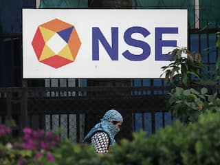 Stock Market Jump: লাফ সেনসেক্সে, ঊর্ধ্বগতি নিফটিতেও! আজ কোন কোন স্টকে রকেটগতি?