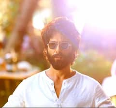 On Shahid Kapoor's 40th Birthday, Lil Bro Ishaan Khatter Walks Down The Memory Lane To Wish His ‘Bade Bhai’