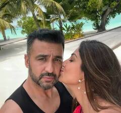 Shilpa Shetty Pics:স্বামীর সঙ্গে মলদ্বীপে ছুটির মেজাজে শিল্পা