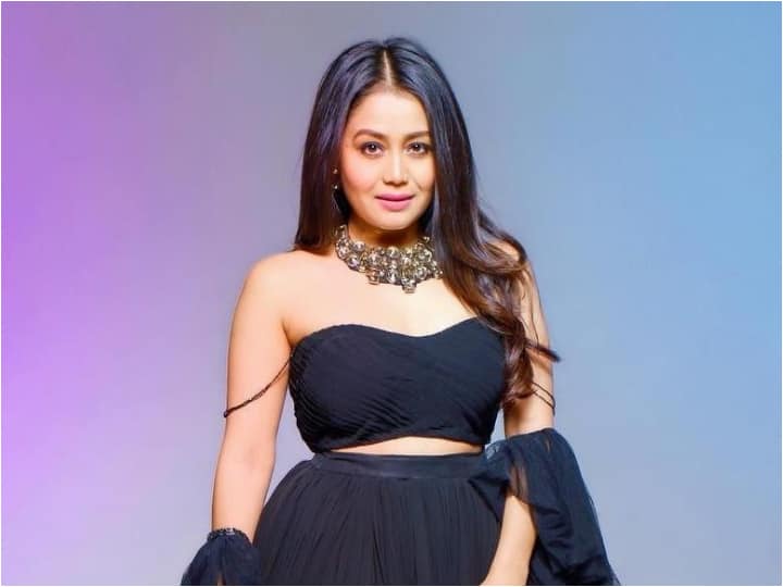 Neha Kakkar Donates Rs 3 Lakh To Family Of Labourer Missing In Uttarakhand Glacier Disaster Neha Kakkar Donates Rs 3 Lakh To Family Of Labourer Missing In Uttarakhand Glacier Disaster