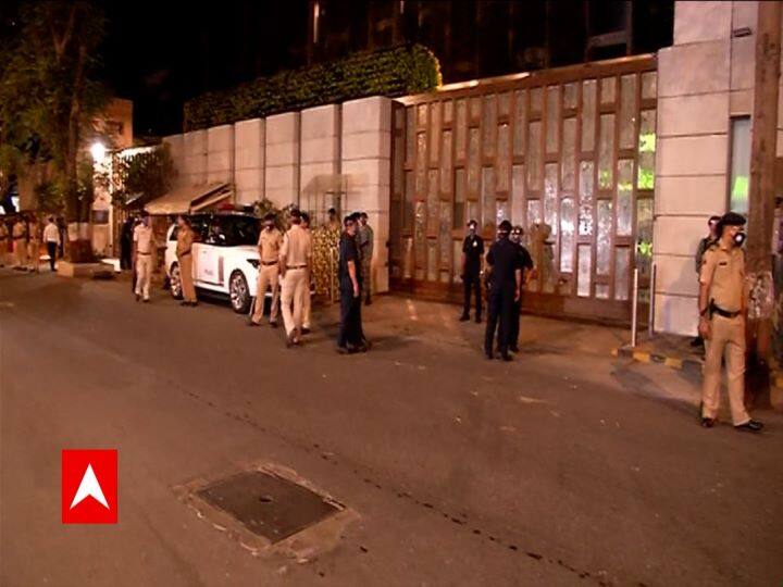 Security outside Mukesh Ambani's House has been tightened after a Scorpio with Gelatin sticks was recovered on Thursday night. Security agencies have become alert after the incident and are providing the best security to the Amabanis.