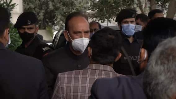 Jammu: Sonia & Rahul Gandhi missing from Ghulam Nabi Azad's program posters