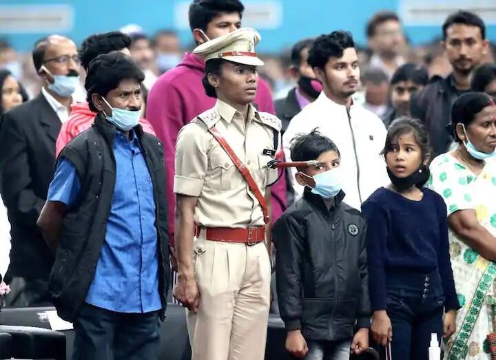 অসমের ইন্টিগ্রেটেড স্পোর্টস পলিসি অনুসারে অসম পুলিশের ডেপুটি সুপারিটেনডেন্ট পদে নিযুক্ত হন হিমা। নিয়োগপত্র পান ৫৯৭ সাব-ইনস্পেক্টরও।