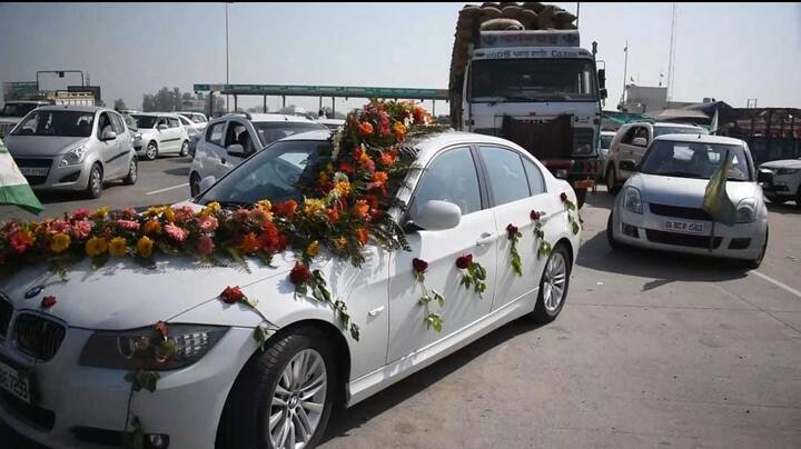 ਸਿਰਸਾ ਦੇ ਪਿੰਡ ਰਾਮਪੁਰ ਢਿੱਲੋਂ ਤੋਂ ਸਿਰਸਾ ਦੇ ਇੱਕ ਨਿੱਜੀ ਪੈਲੇਸ ਵਿੱਚ ਇਹ ਬਰਾਤ ਗਈ ਹੈ।