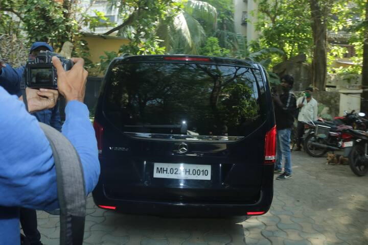 Hrithik filed an impersonation complaint against the ‘Panga’ actress in the year 2016 which alleged that Kangana had sent him 1439 emails reportedly, to which the ‘Fighter’ actor never responded. (Image courtesy - Manav Maglani)