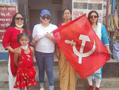 হাতে ‘কাস্তে-হাতুড়ি’, ব্রিগেডের পথে শ্রীলেখা মিত্র