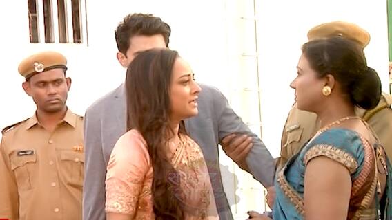 Saath Nibhaana Saathiya 2: Can Gehna protect her husband Anant's honour?