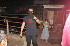 PICS: Arjun Kapoor & Malaika Arora Visit Saif-Kareena's House To Meet Their Newborn Baby Boy