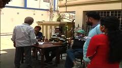 এক ডজন গল্প: ভোটের দিন ঘোষণা হতেই গড়ফায় স্বাস্থ্যসাথী ক্যাম্প বন্ধ করল নির্বাচন কমিশন