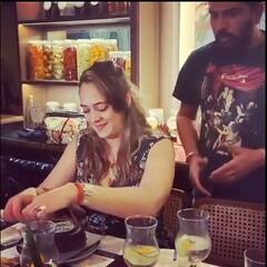 Hazel Keech Birthday: যুবরাজের খুনসুটি, জন্মদিনে কেক কাটতে গিয়ে আবেগপ্রবণ হেজেল