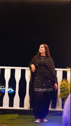 Exclusive Pics: ਸਪਨਾ ਚੌਧਰੀ ਪਤੀ ਵੀਰ ਸਾਹੁ ਨਾਲ ਪਹੁੰਚੀ ਗੋਆ, ਸਾਹਮਣੇ ਆਈਆਂ ਖਾਸ ਤਸਵੀਰਾਂ