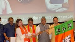 West Bengal Assembly Election 2021: নির্বাচনে লড়াইয়ের জন্য প্রস্তুত, BJP-তে যোগ দিয়ে বললেন Srabanti Chatterjee