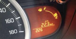 ਪੈਟਰੋਲ 100 ਤੋਂ ਟੱਪਿਆ! ਹੁਣ ਇਹ ਨੁਕਤੇ ਅਪਣਾਓ ਤੇ ਗੱਡੀ ਦੀ ਮਾਈਲੇਜ਼ ਵਧਾਓ