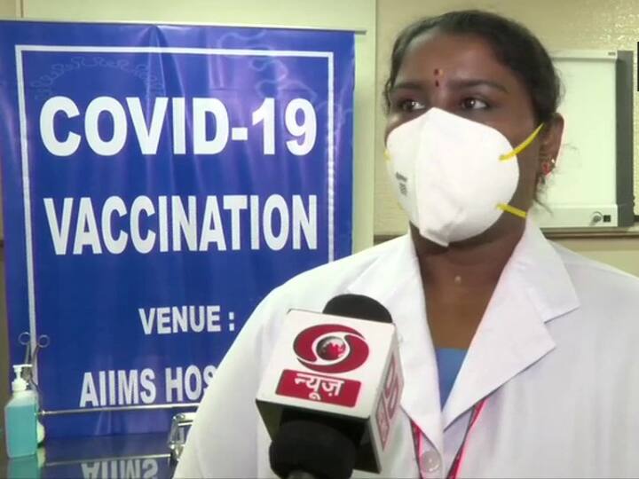 sister p niveda talks about what pm said to them after taking the first covid vaccine PM Modi taken Vaccine ‘হয়ে গেল! বুঝতেই পারলাম না’, টিকা নিয়ে বলে ওঠেন মোদি, জানালেন নার্স