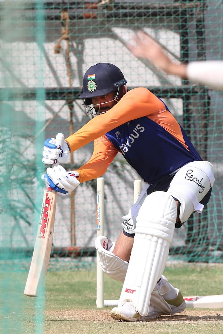 বৃহস্পতিবার থেকে মোতেরায় চতুর্থ টেস্টে মুখোমুখি বিরাট কোহলির ভারত ও জো রুটের ইংল্যান্ড।